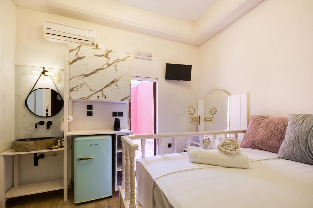 Bastion Luxury Medieval Accommodation Rhodes City エクステリア 写真